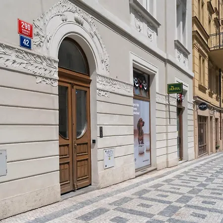 Blueground 7 Renovated Letna Park Prg-50